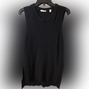 Halston knit tank (M) beautiful knit 😍